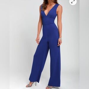 Lulu's Blue V-Neck Sleeveless Jumpsuit Size S